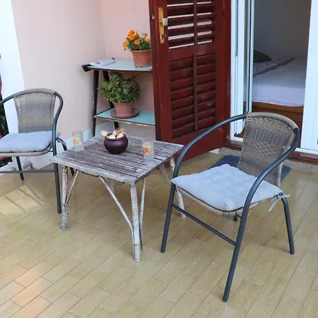 Aleta Apartment